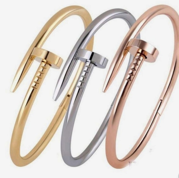 New Woman's Gold Nail Simple Style Bracelet Bangle - Picture 4 of 7